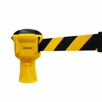 Černý ocelový sloupek Skipper - délka 900 cm, výška 116 cm