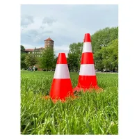 Oranžový plastový dopravní kužel SCV - délka 21,5 cm, výška 30 cm