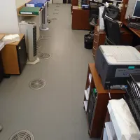 Červená plastová (PVC) zátěžová dlažba Fortelock Industry Ultra (diamant) - délka 51 cm, šířka 51 cm, výška 1 cm