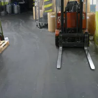 Černá plastová (PVC) zátěžová dlažba Fortelock Industry Ultra ECO (penízky) - délka 51 cm, šířka 51 cm, výška 1 cm