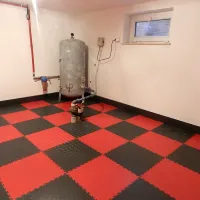 Černá plastová (PVC) zátěžová dlažba Fortelock Industry Ultra (penízky) - délka 51 cm, šířka 51 cm, výška 1 cm