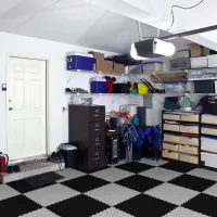 Šedá plastová (PVC) zátěžová dlažba Fortelock Industry Hard (diamant) - délka 51 cm, šířka 51 cm, výška 0,7 cm