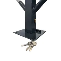 Černo-bílá ocelová parkovací zábrana Butterfly - šířka 55 cm, výška 61 cm
