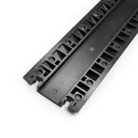 Černý plastový kabelový most (1x30x100) XPRESS - délka 101 cm, šířka 25 cm, výška 4 cm