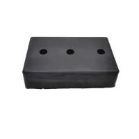 Gumový doraz na rampu - délka 40 cm, šířka 25 cm, tloušťka 10 cm