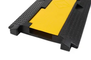 Černo-žlutý gumový kabelový most s víkem - délka 100 cm, šířka 22 cm, výška 3,5 cm