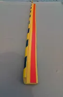 Černo-žlutá pěnová ochrana rohů zdí, stěn (L-profil) - délka 500 cm, šířka 2,6 x 2,6 cm, tloušťka 0,7 cm