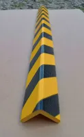 Černo-žlutá pěnová ochrana rohů zdí, stěn (L-profil) - délka 100 cm, šířka 6 x 6 cm, tloušťka 1,2 cm