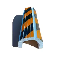 Černo-žlutá pěnová ochrana sloupů - délka 40 cm, šířka 25 cm, tloušťka 2 cm