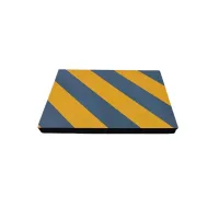 Černo-žlutá pěnová ochrana zdí, stěn - délka 30 cm, šířka 20 cm, tloušťka 2,5 cm