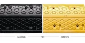 Černo-žlutý plastový průběžný zpomalovací práh (sada) - délka 33 cm, šířka 100 cm, výška 4 cm