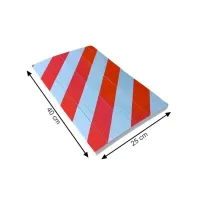 Červeno-bílá pěnová ochrana sloupů - délka 40 cm, šířka 25 cm, tloušťka 2 cm