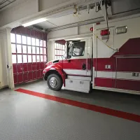 Černá plastová (PVC) zátěžová dlažba Fortelock Industry ECO Premium (kůže) - délka 51 cm, šířka 51 cm, výška 0,7 cm