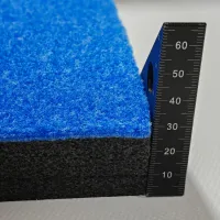 Modrý gymnastický koberec s lamelami FLOMA Slits - délka 14 m, šířka 200 cm, výška 2,5 cm