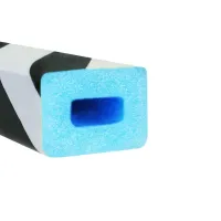 Černo-bílá pěnová výstražná fotoluminiscenční ochrana zdí, stěn PI-2 - délka 100 cm, šířka 4,3 cm, výška 3 cm