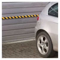 Černo-žlutá pěnová magnetická ochrana zdí, stěn "typ D" - délka 100 cm, šířka 5 cm, výška 2 cm