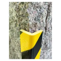 Černo-žlutá pěnová ochrana rohů zdí, stěn Typ H - délka 100 cm, šířka 4,7 x 4,7 cm, tloušťka 1,2 cm