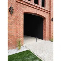 Černý ocelový parkovací ochranný sloupek - výška 60 cm