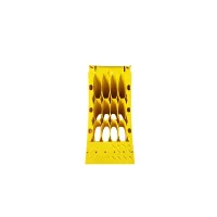 Žlutý plastový protiskluzový zakládací klín pod kola E46 - délka 38,3 cm, šířka 16 cm, výška 19 cm Žlutý plastový protiskluzový zakládací klín pod kola E46 - délka 38,3 cm, šířka 16 cm, výška 19 cm