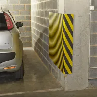 Černo-žlutá pěnová ochrana rohů zdí, stěn - délka 150 cm, výška 100 cm, tloušťka 1 cm