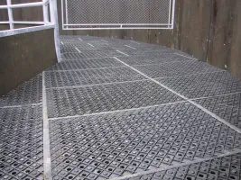 Plastová hladká interierová podlahová deska FLOMA RePVC T617 - délka 120 cm, šířka 80 cm, výška 1,2 cm