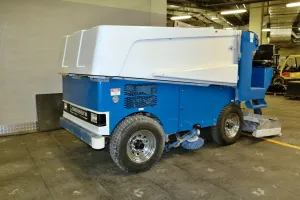 Plastová kuličková interierová podlahová deska FLOMA RePVC - délka 80 cm, šířka 60 cm, výška 2,2 cm