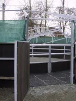 Plastová děrovaná podlahová deska FLOMA Paddock RePVC T613A - délka 120 cm, šířka 80 cm, výška 4,3 cm