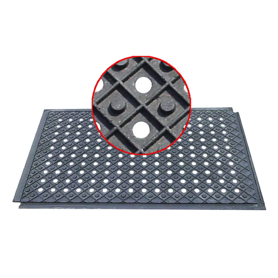 Plastová děrovaná podlahová deska FLOMA Paddock RePVC T613A - délka 120 cm, šířka 80 cm, výška 4,3 cm