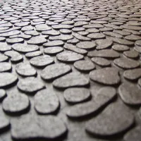 Plastová kamínková podlahová deska FLOMA RePVC T607 - délka 80 cm, šířka 60 cm, výška 2,2 cm