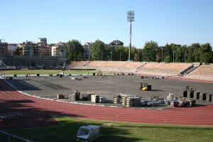 Plastová zátěžová podlahová deska FLOMA RePVC T603 - délka 80 cm, šířka 60 cm, výška 4,3 cm