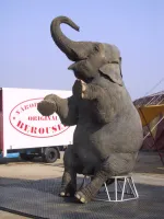 Plastová zátěžová podlahová deska FLOMA RePVC T602 - délka 120 cm, šířka 80 cm, výška 4,3 cm