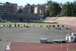 Plastová zátěžová podlahová deska FLOMA RePVC T603 - délka 80 cm, šířka 60 cm, výška 4,3 cm