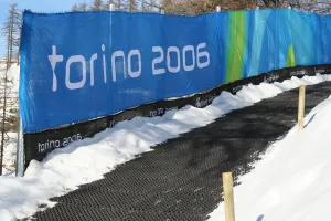 Plastová zátěžová podlahová deska FLOMA RePVC T602 - délka 120 cm, šířka 80 cm, výška 4,3 cm