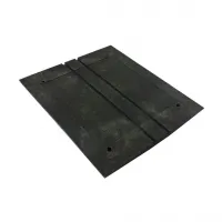 Černý plastový průběžný zpomalovací práh (30 km/h) SB30 - délka 50 cm, šířka 43 cm, výška 3 cm