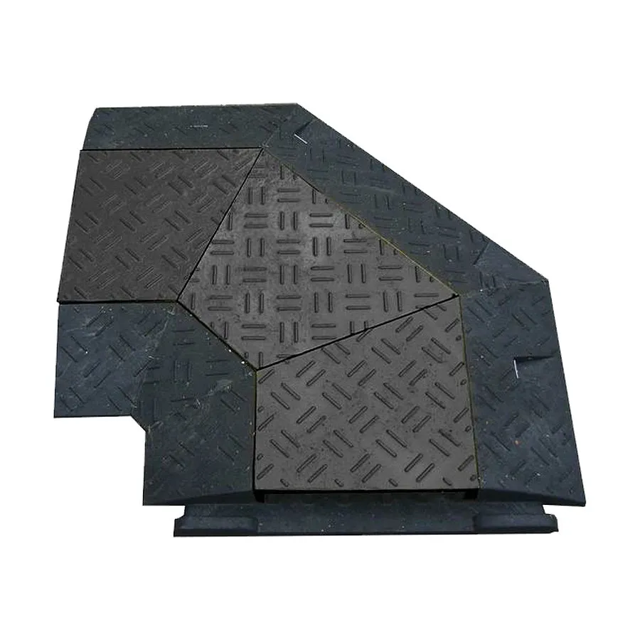 Černý plastový rohový kabelový most "pravá zatáčka" (4x35x35, 1x35x40) FLOMA CPR27 - délka 50 cm, šířka 43 cm, výška 6 cm