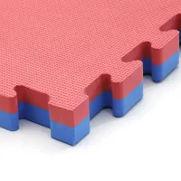 Červeno-modré oboustranné puzzle modulové tatami MASTER - délka 100 cm, šířka 100 cm, výška 3 cm