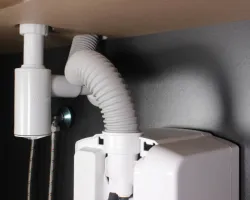 Černý nerezový bezdotykový vysoušeč rukou ve vodovodní baterii Jet Dryer AIRTAP Černý nerezový bezdotykový vysoušeč rukou ve vodovodní baterii Jet Dryer AIRTAP
