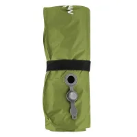 Zelená nafukovací turistická karimatka s integrovanou pumpou NILS CAMP - délka 190 cm, šířka 64 cm, výška 10 cm