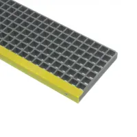 Kompozitní GRP schodišťový stupeň FLOMA GrpGr - délka 100 cm, šířka 30,5 cm, výška 3,8 cm