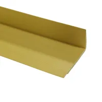 Béžová plastová (PVC) protiskluzová schodová hrana F816 - délka 150 cm, šířka 8,2 cm, výška 4,5 cm