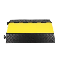 Černo-žlutý gumový kabelový most (2x75x95) FLOMA CPR19 - délka 90 cm, šířka 58 cm, výška 8,8 cm