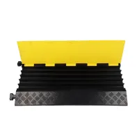 Černo-žlutý gumový kabelový most (5x32x35) FLOMA CPR21 - délka 90 cm, šířka 50 cm, výška 5 cm