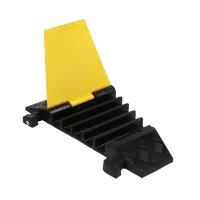 Černo-žlutý gumový rohový kabelový most (5x32x35) FLOMA CPR21 - délka 30 cm, šířka 50 cm, výška 5 cm