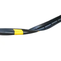 Černo-žlutá gumová ochrana rohů zdí, stěn FLOMA WP41 - délka 150 cm, šířka 10 x 10 cm, tloušťka 1 cm