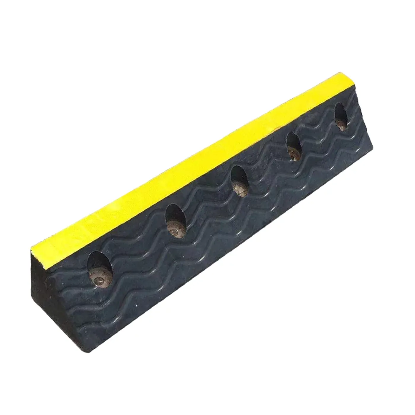 Černo-žlutý gumový parkovací doraz FLOMA WS13 - délka 100 cm, šířka 18 cm, výška 15 cm