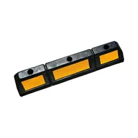 Černo-žlutý gumový parkovací reflexní doraz FLOMA - délka 57 cm, šířka 11,5 cm, výška 8 cm