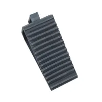 Černý gumový zakládací klín pod kola FLOMA WCF31 - délka 27 cm, šířka 12 cm, výška 18 cm