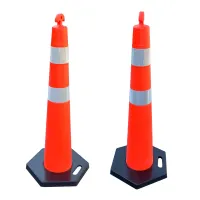 Červený plastový (PE) sloupek s gumovým podstavcem FLOMA BWB91 - průměr 24 cm, výška 110 cm