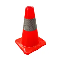 Oranžový plastový (PVC) dopravní reflexní kužel FLOMA CF46 - délka 21 cm, šířka 21 cm, výška 30 cm