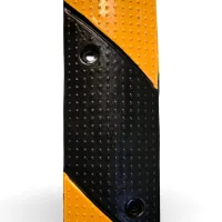 Černo-žlutý gumový zpomalovací práh FLOMA SB63 - délka 100 cm, šířka 15 cm, výška 3 cm